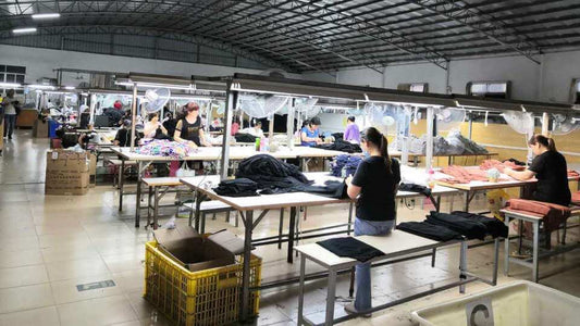 How to Negotiate Bulk Sweater Prices Without Sacrificing Quality (2025 Guide)