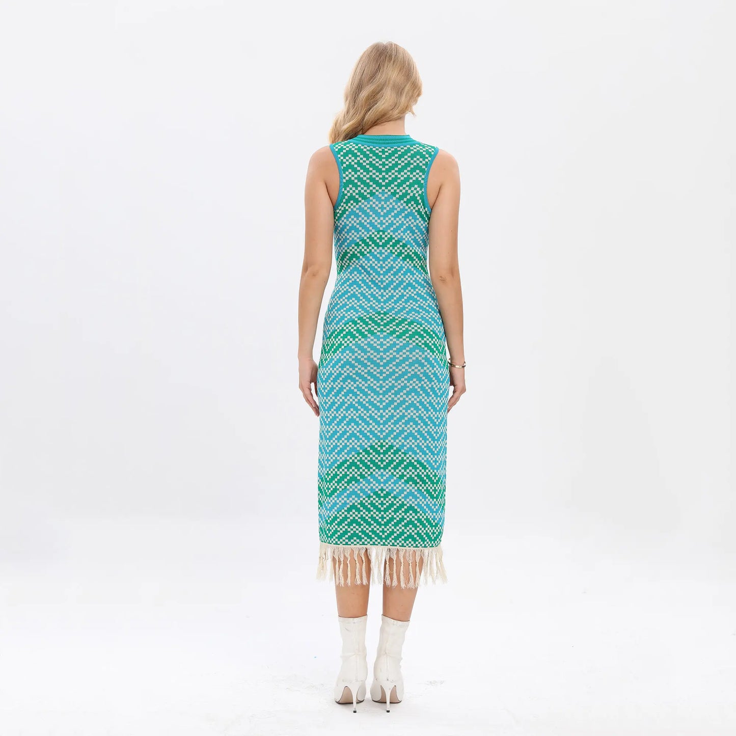 Custom Logo luxury tassel long maxi sweater dress sleeveless fringe knitted sweater women's clothing elegant dress