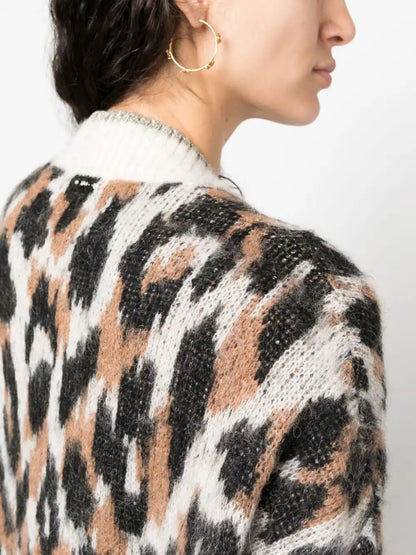 Winter custom leopard pattern jacquard knitted ribbed V-neck long sleeve pocket design women's sweater cardigan