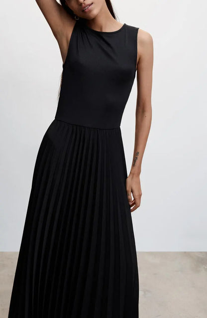 Custom knit sweater pleated skirt summer clothing maxi halter dress black rib knitting crewneck sleeveless women sweater dress